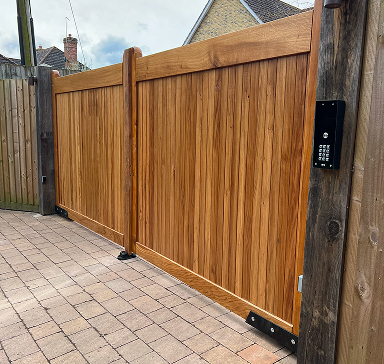 Electric Gates Virginia Waters